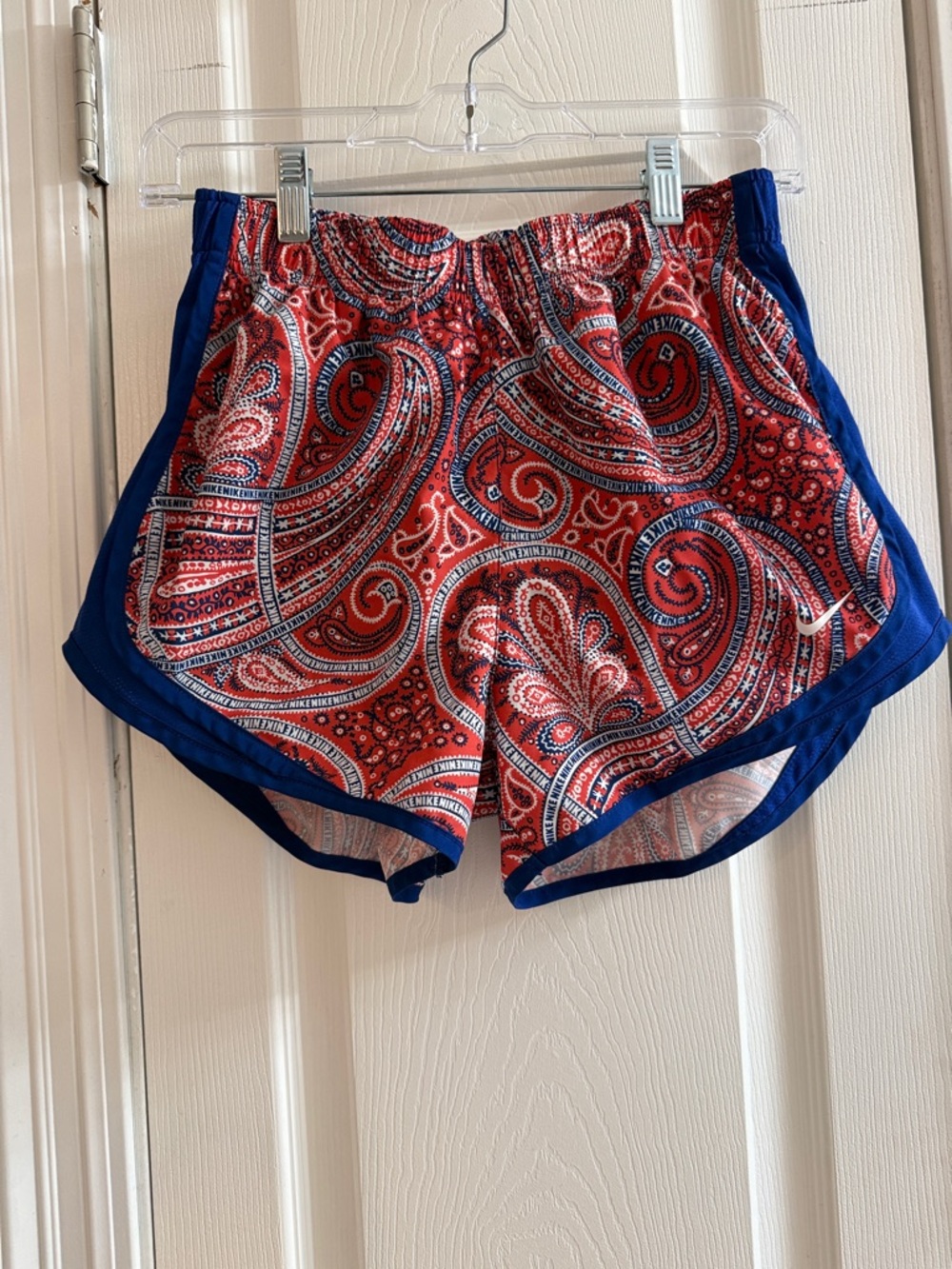 Nike Size Small Women's Red Paisley Athletic Shorts with Blue Trim